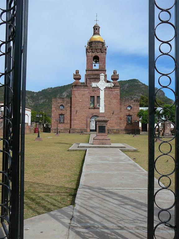 Hotel Paraiso Del Oso Cerocahuí Εξωτερικό φωτογραφία